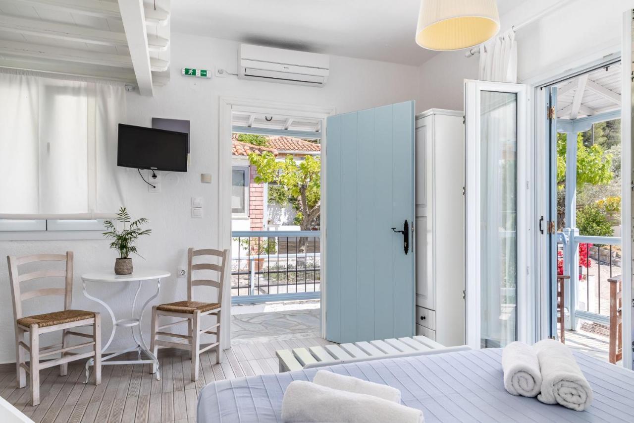 Milia Beach Apartments Paralia Milia Exterior photo